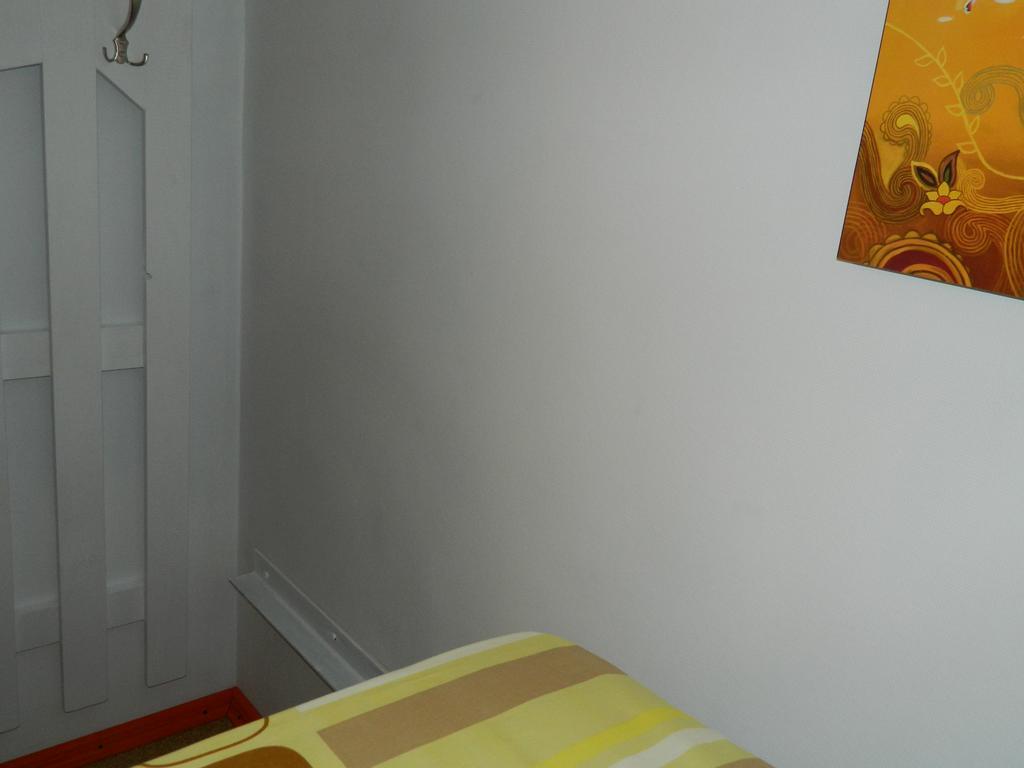 The Georgehouse Hostel Lviv Buitenkant foto