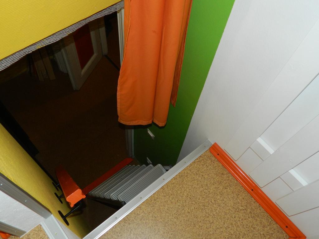 The Georgehouse Hostel Lviv Buitenkant foto